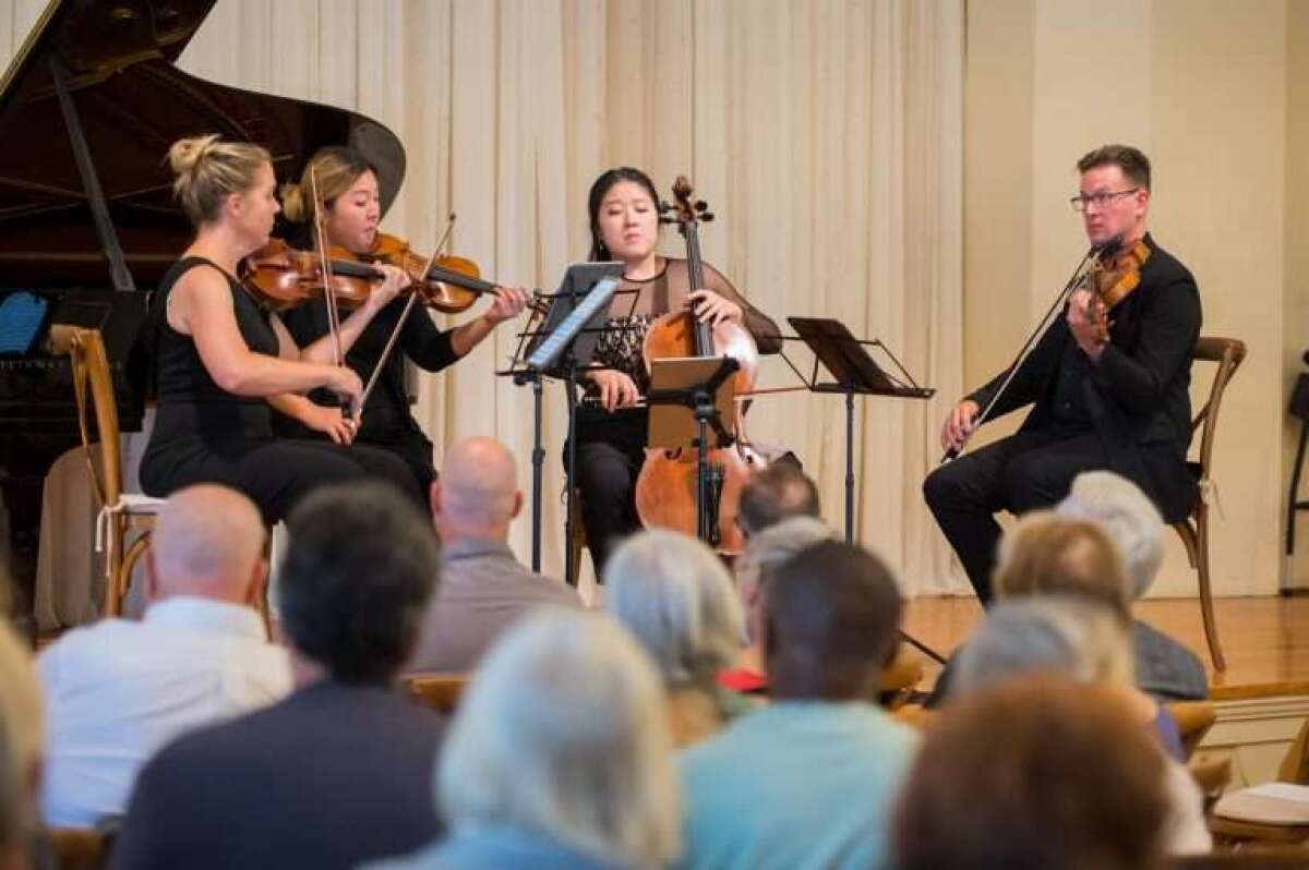 Der Salon de Musiques präsentiert am Sonntag, den 5. Februar in La Jolla „Chopin: ein Konzert, inspiriert von einer Schönheit mit blauen Augen“.