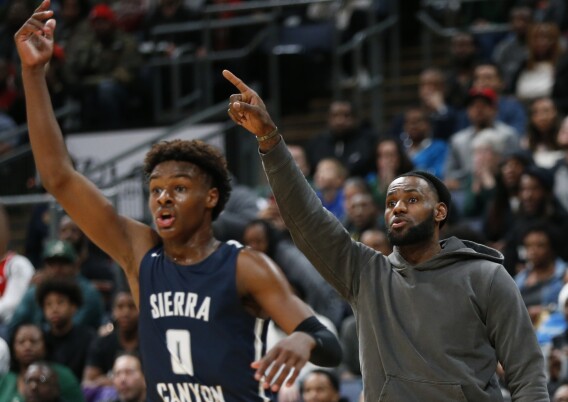 Lebron James Sees Son Bronny Play His Best Game Of Season Los Angeles