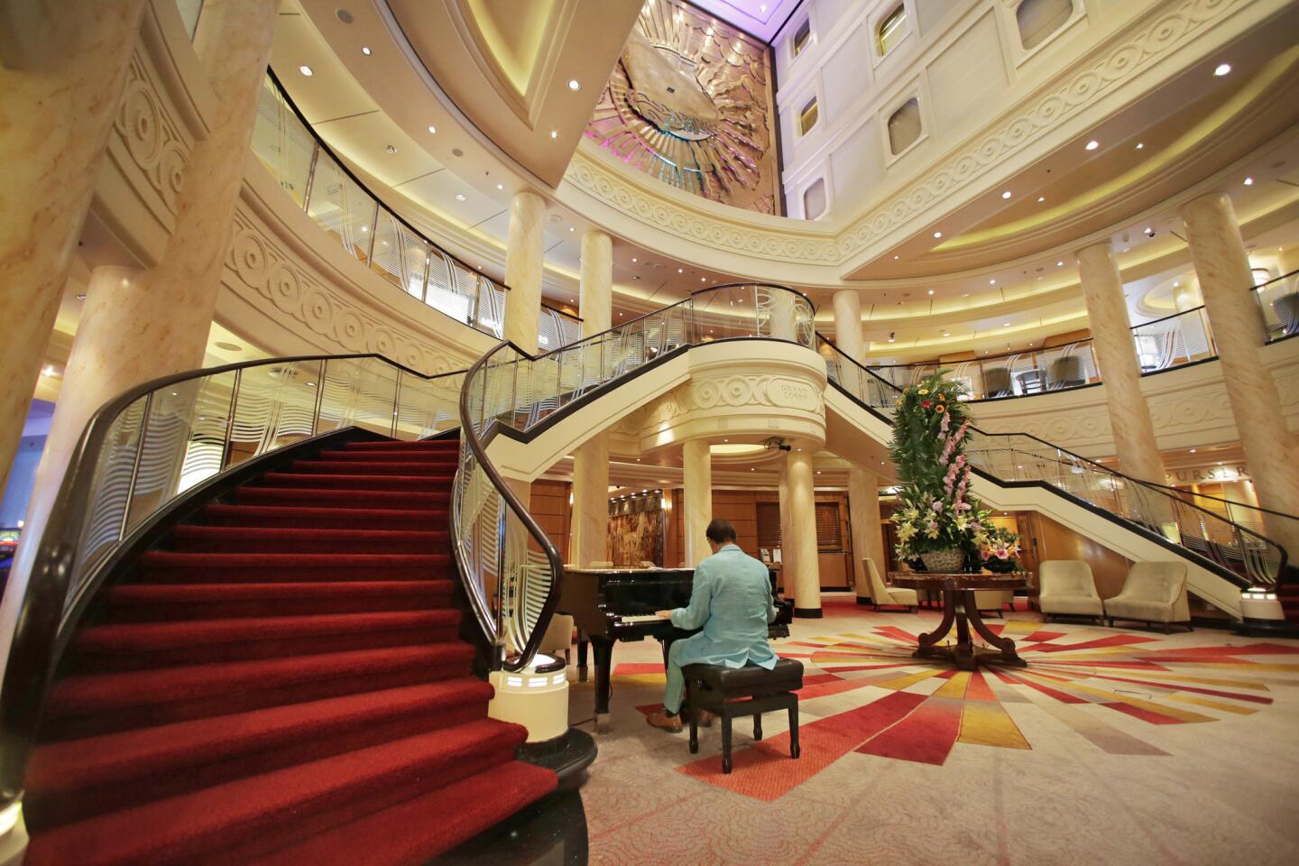 Grand Lobby on Queen Mary 2