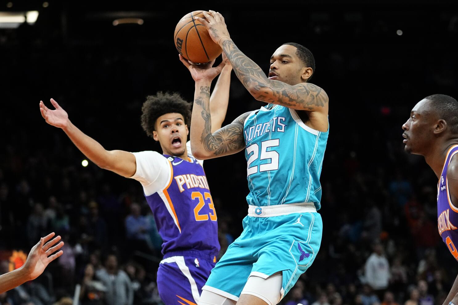 Should Phoenix Suns move forward with Dario Saricr?