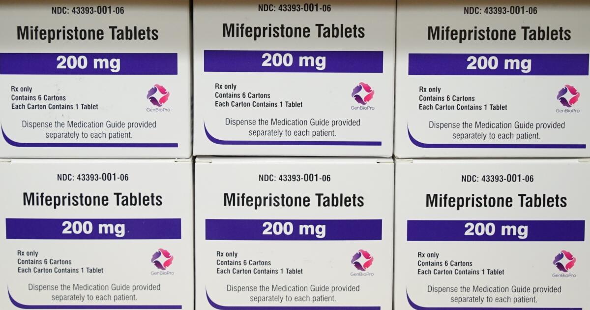 Opinion: What a relief. The Supreme Court did the right thing on mifepristone