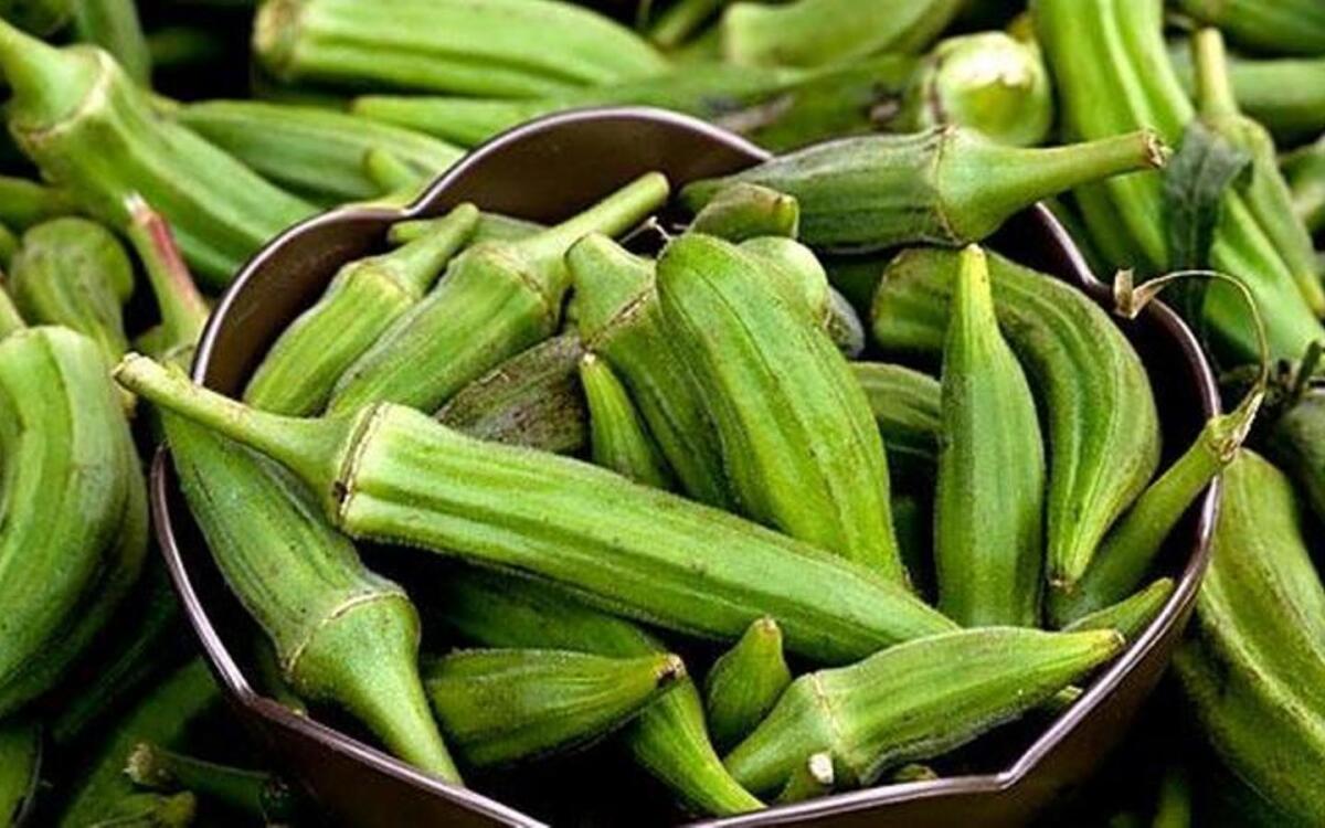 Okra at the Hollywood Farmers Market.
