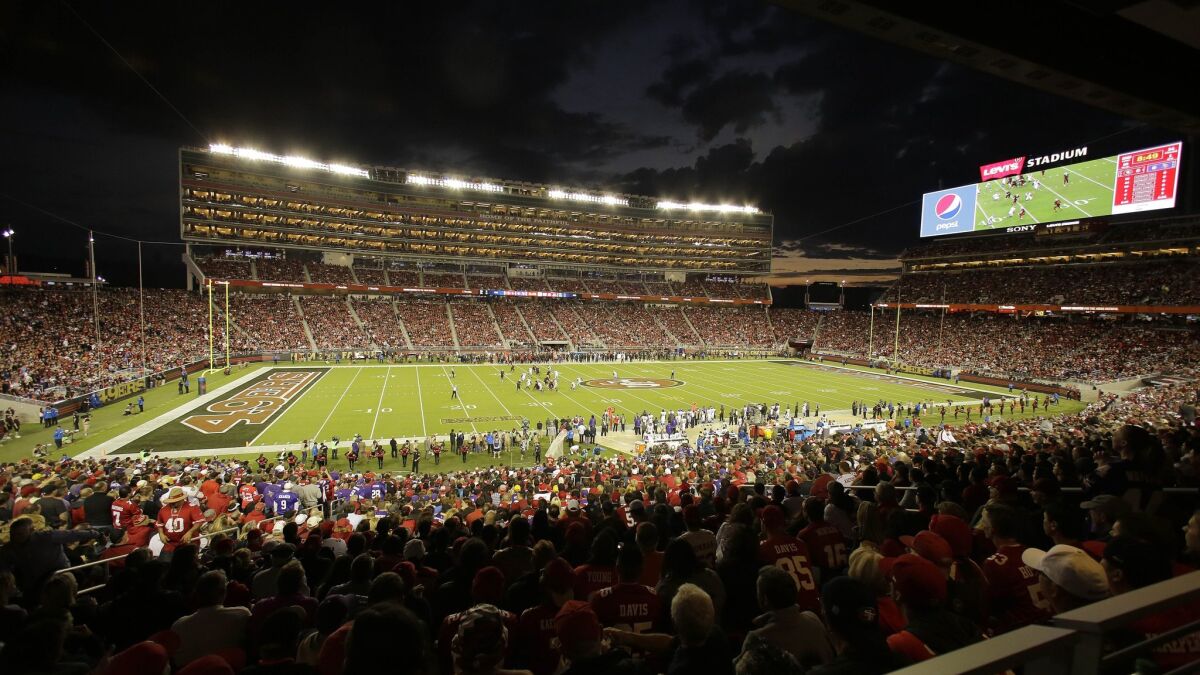 Pilots file complaints about 'blinding' lights at 49ers' Levi's Stadium -  Los Angeles Times