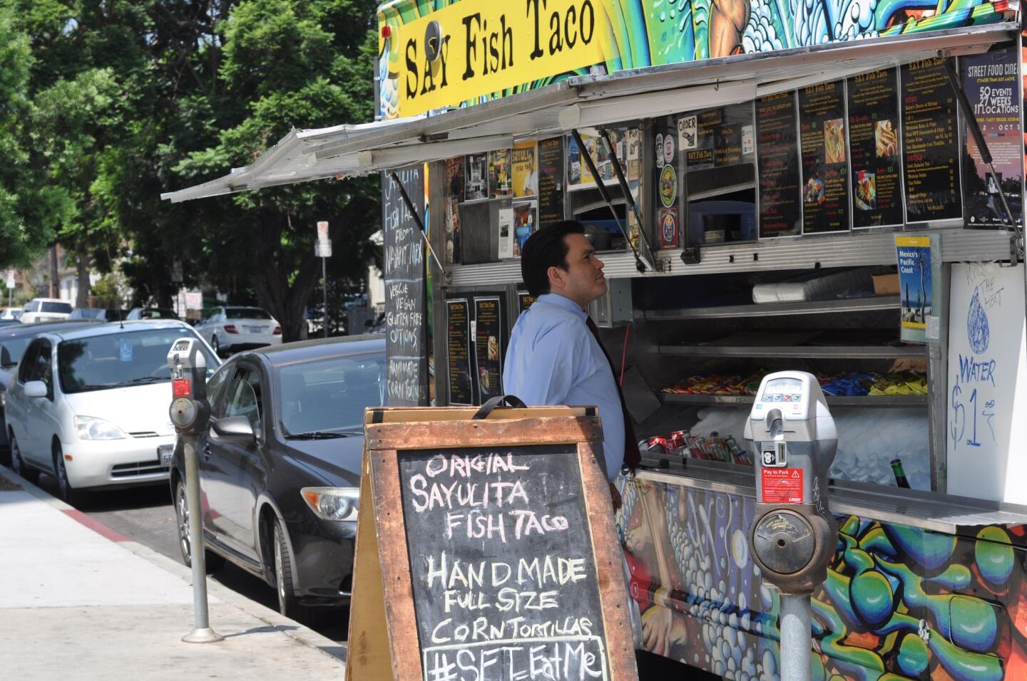 Say Fish taco truck