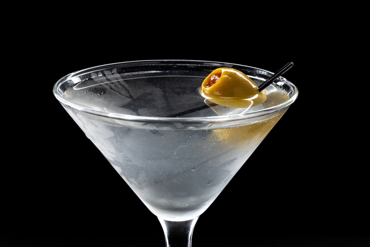Dan Tana's gin martini