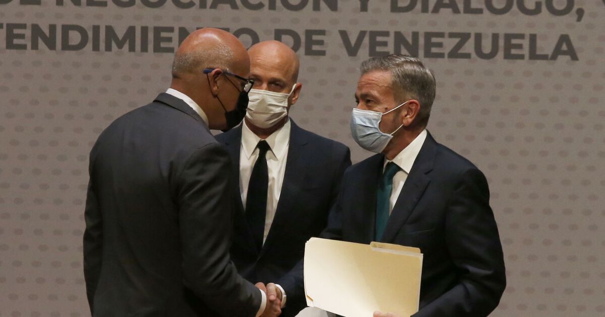 Den venezuelanske regjeringen og opposisjonen vil gjenoppta forhandlingene