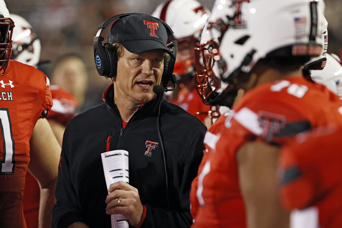 Louisiana Tech taps Texas Tech's Cumbie as head coach - The San Diego  Union-Tribune