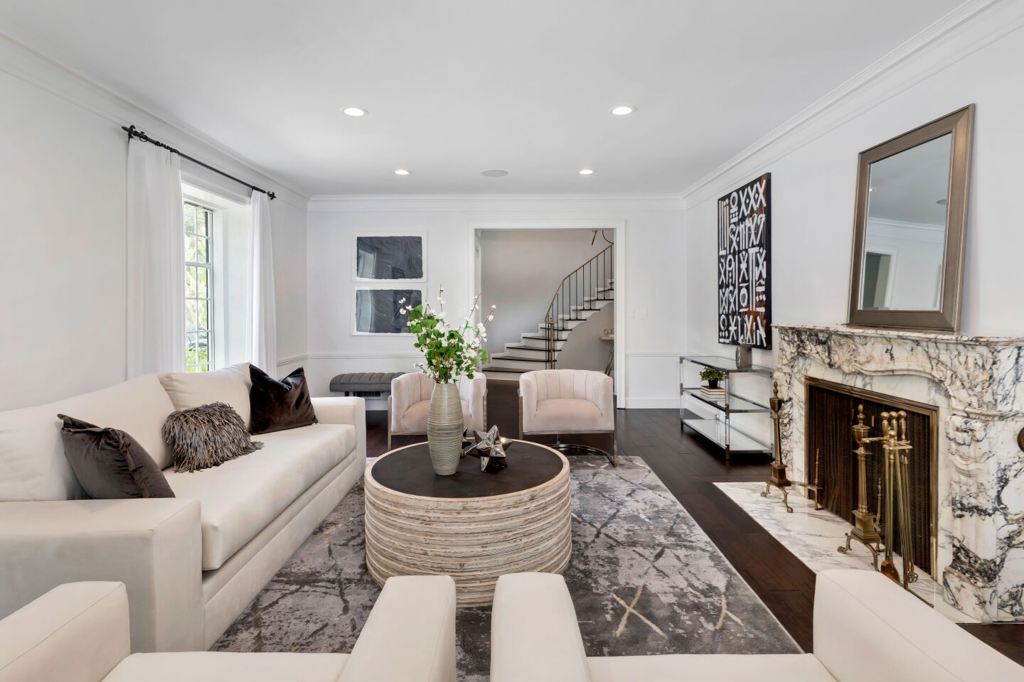 The living room has a fireplace.