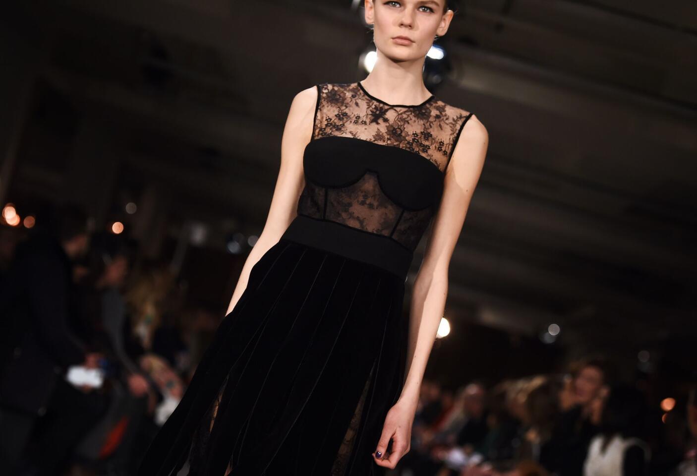 New York Fashion Week Fall-Winter 2015: Oscar de la Renta