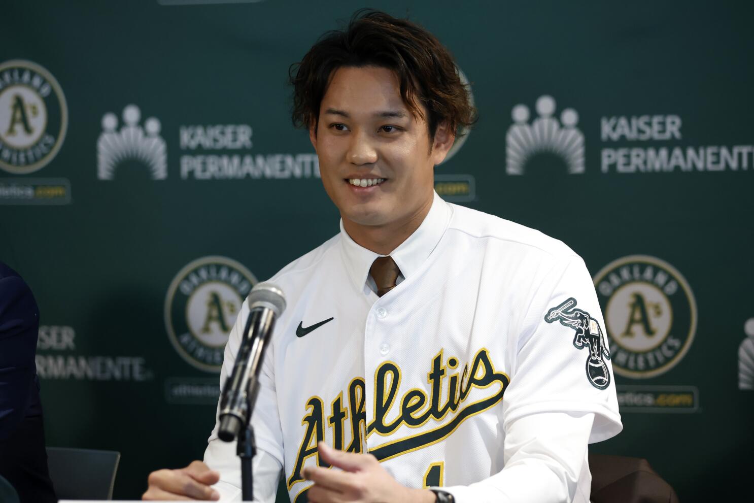 Shintaro Fujinami ready to get started in majors with A's West