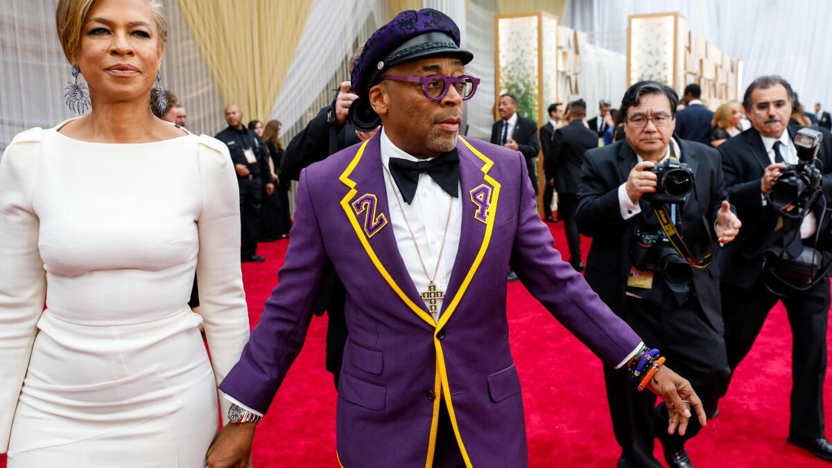 Oscars 2020: Spike Lee wears Kobe Bryant tribute suit - Good