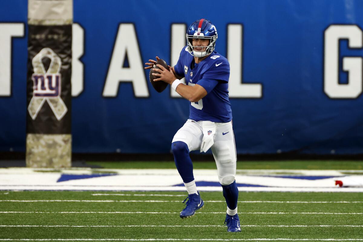 New York Giants quarterback Daniel Jones passes against the Philadelphia Eagles on Nov. 15.