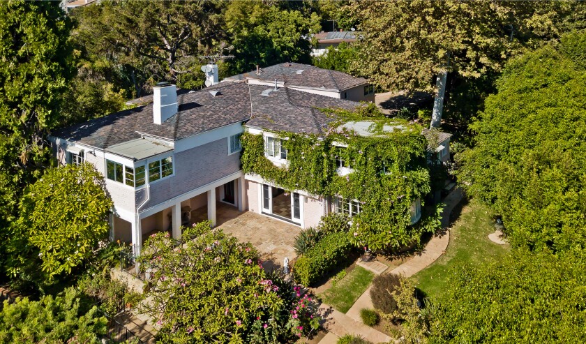 Whoopi Goldberg S Longtime Art Deco Home Returns To Market Whoopi Goldberg S Longtime Art Deco Home Returns To Market