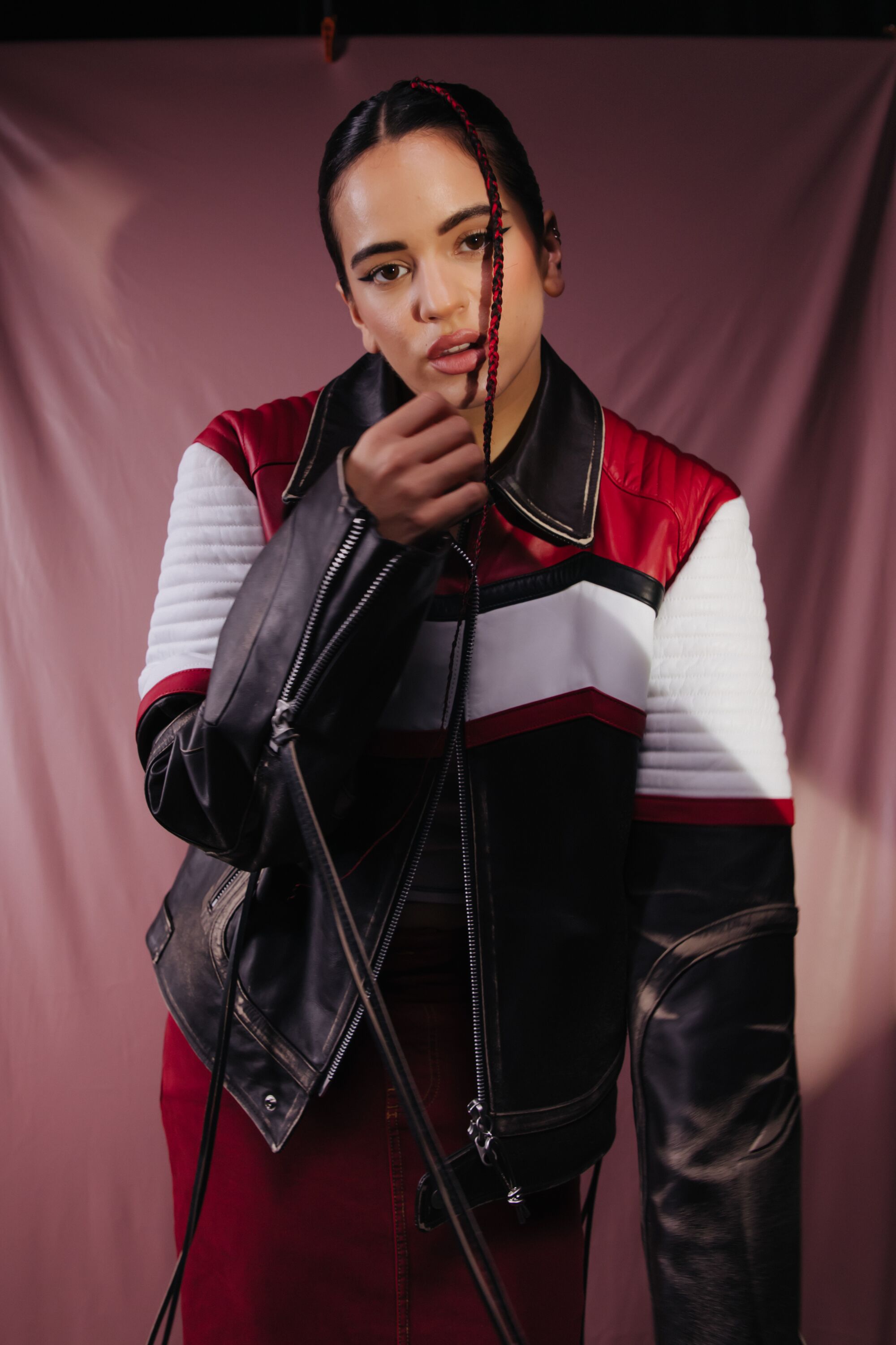 Latin Grammy 2022: Toda la lista de nominados 3 Rosalia is photographed right before her second show in Mexico City