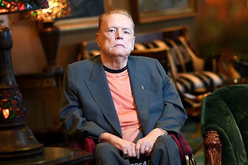 Publisher Larry Flynt in his Beverly Hills office in 2017. 