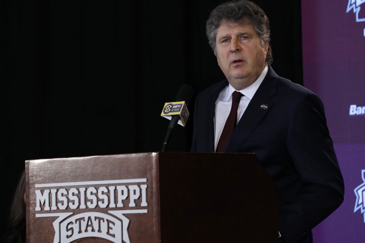 Mississippi St Leach Apology Football