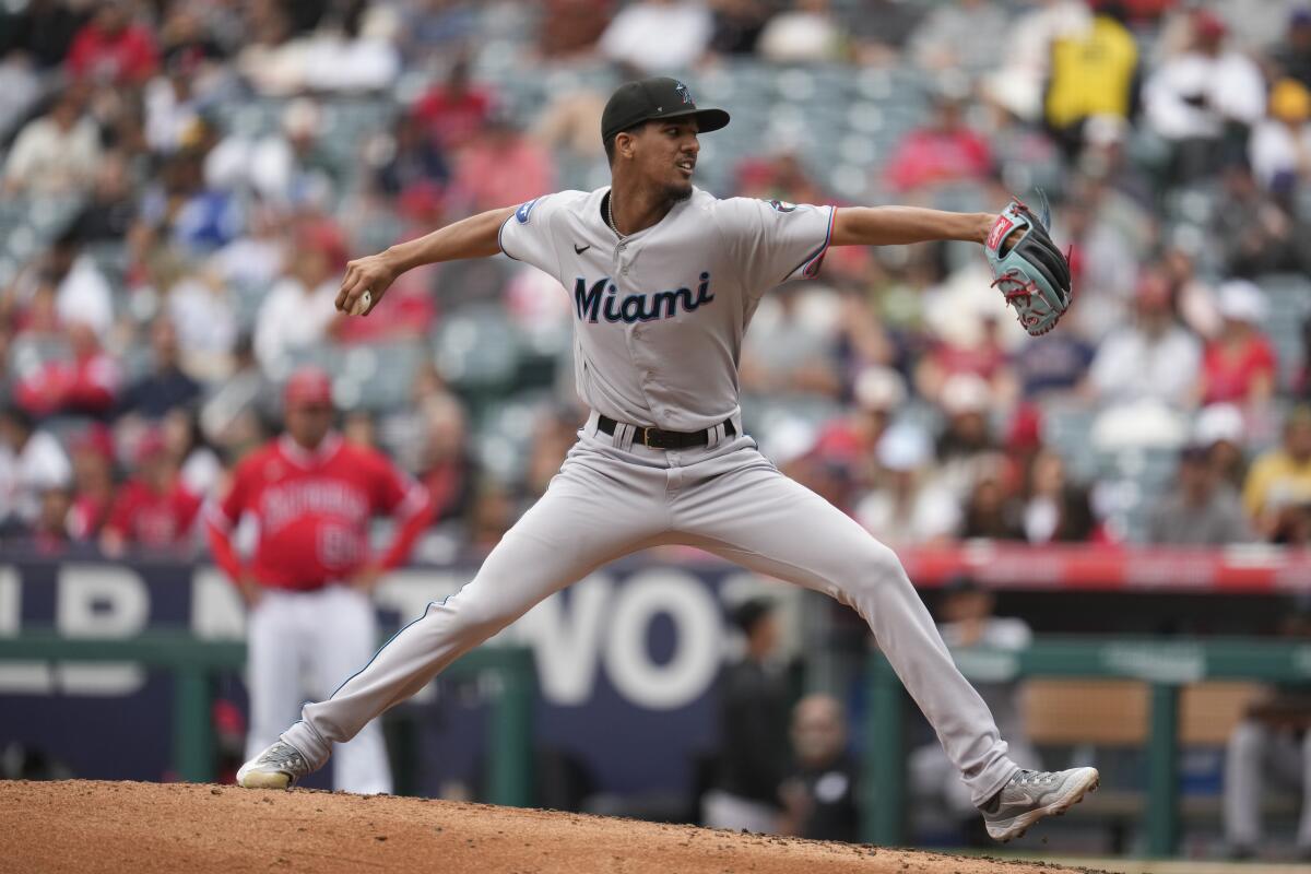 20-year-old Eury Perez gets first MLB win, Marlins top Nationals 5