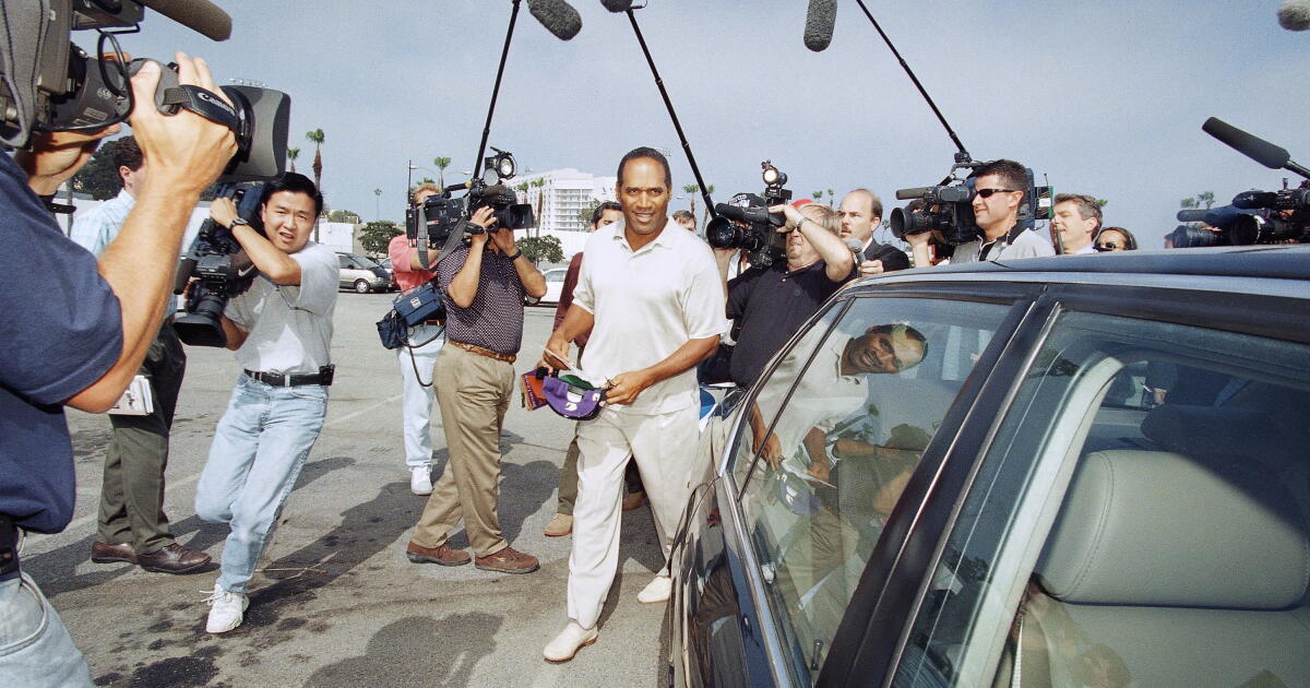 Brentwood şehir evinden şehir merkezindeki adliye binasına kadar OJ Simpson destanı hayatımın bir parçasıydı