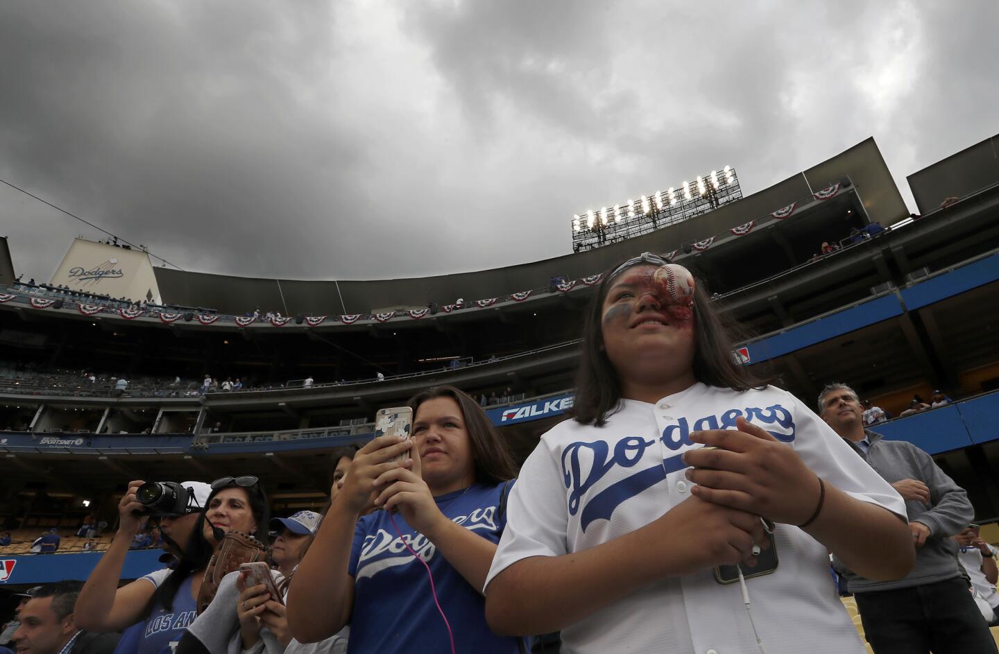 Dodger fans