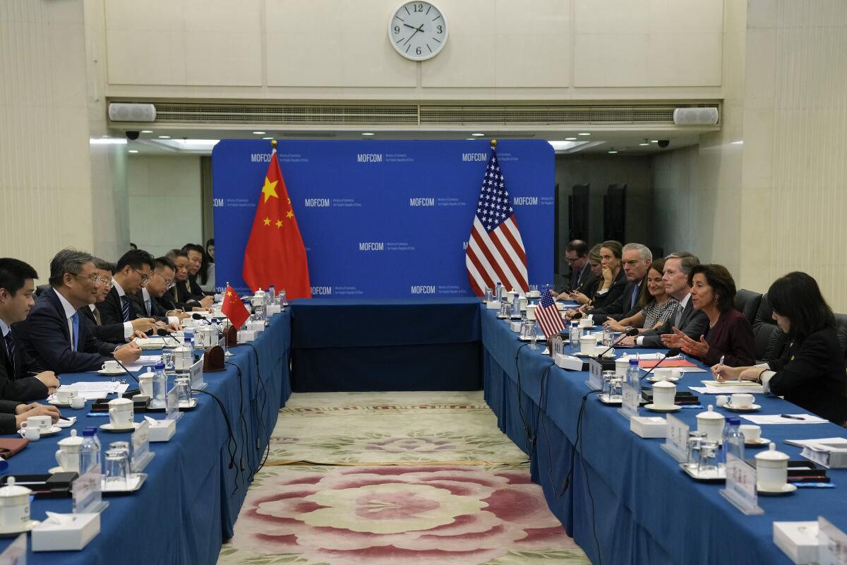 Top U.S. and Chinese Commerce Officials Express Support for Easier Trade, but Deep Differences Remain