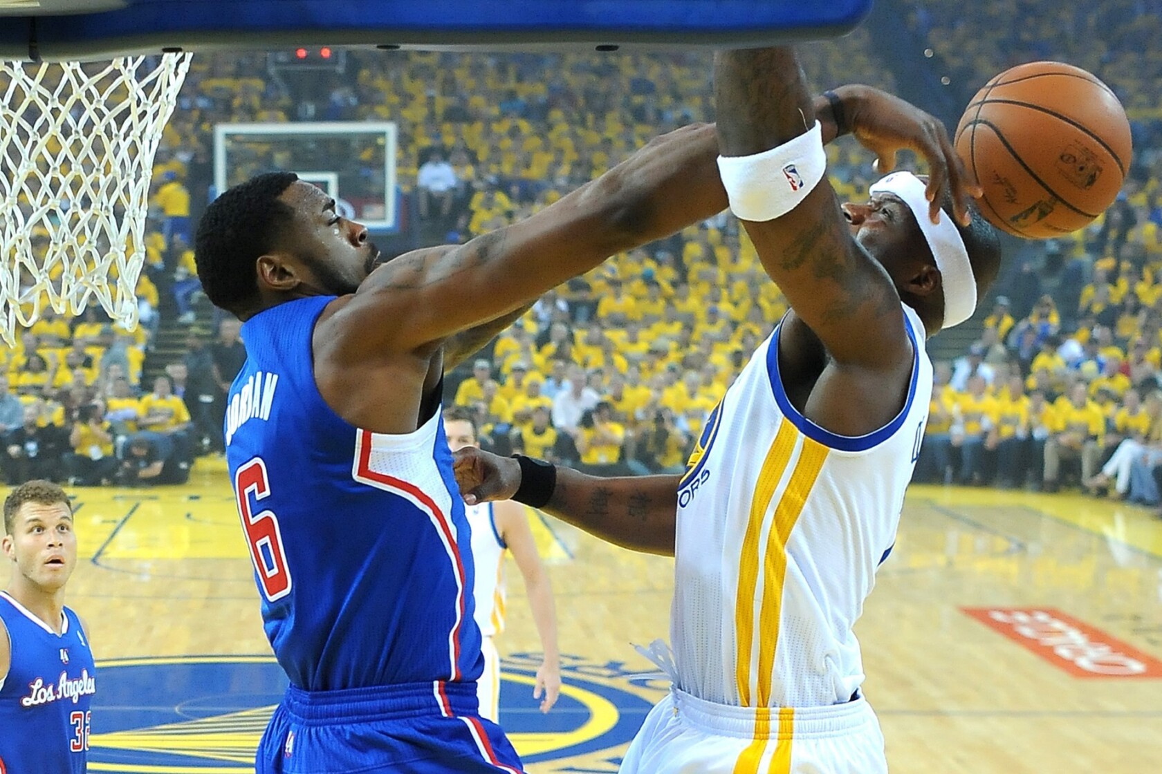 Clippers Deandre Jordan Grabs Spotlight At Crucial Time Los