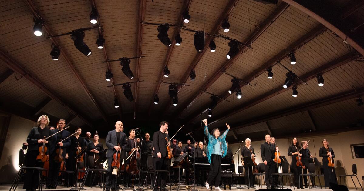 Review: At this year’s Ojai Festival, Mitsuko Uchida introduces Mozart to zen