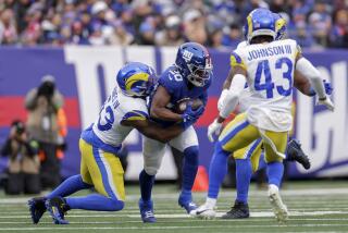 New York Giants running back Eric Gray (20)t Rutherford, N.J. (AP Photo/Adam Hunger)