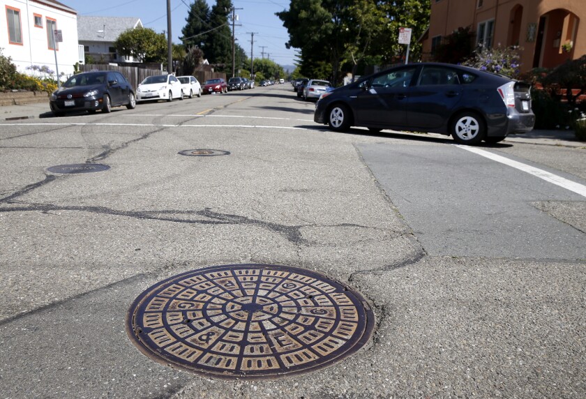 Berkeley manhole cover
