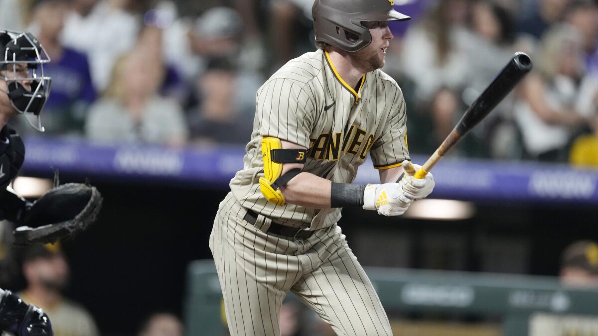 Gamel HR highlights Pirates' 4-3 comeback win over Brewers - The San Diego  Union-Tribune