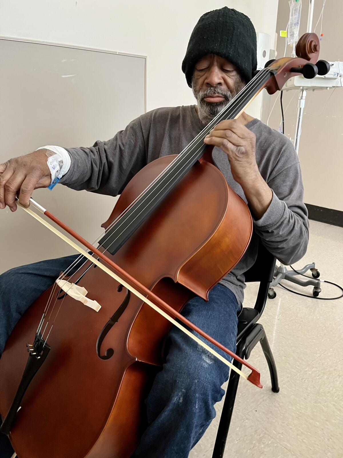 Nathaniel Ayers plays the cello in the hospital. 