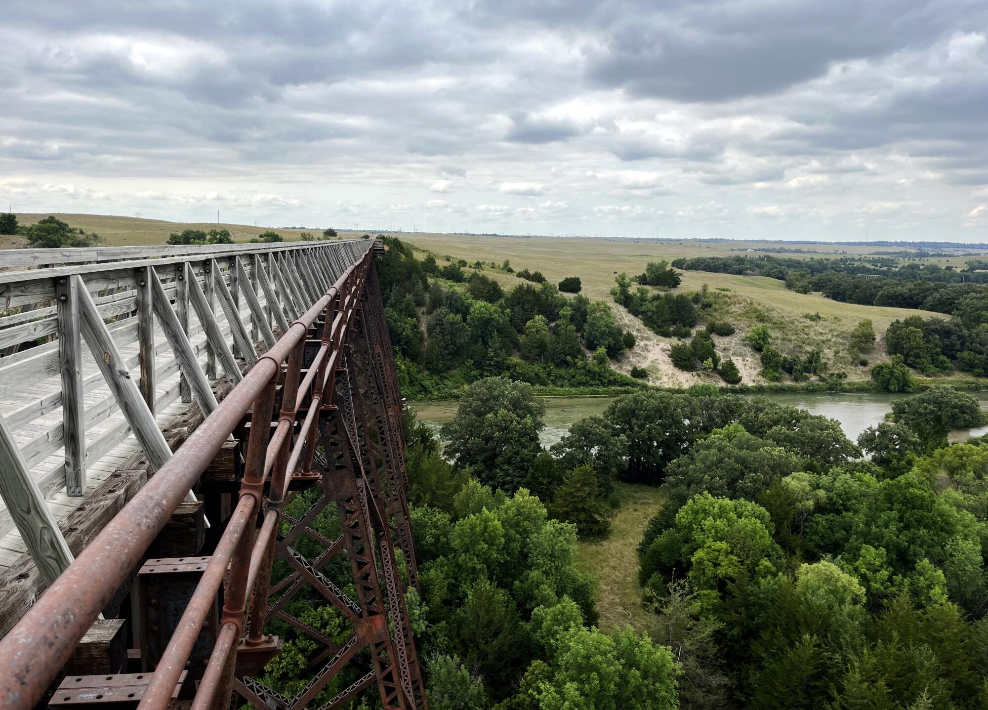 El puente del río Niobrara en las afueras de Valentine, Nebraska.