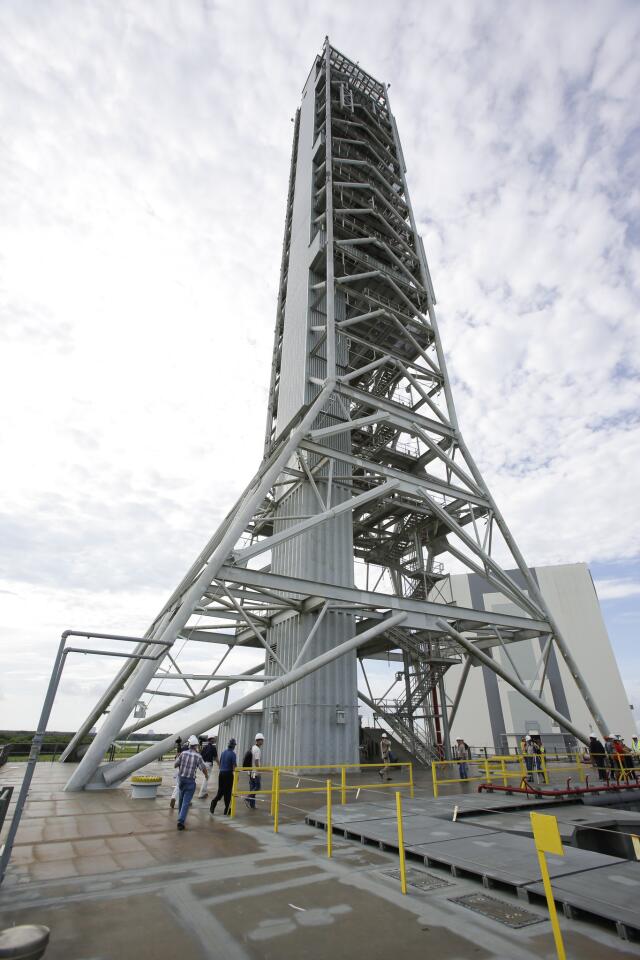 NASA mobile launcher structure