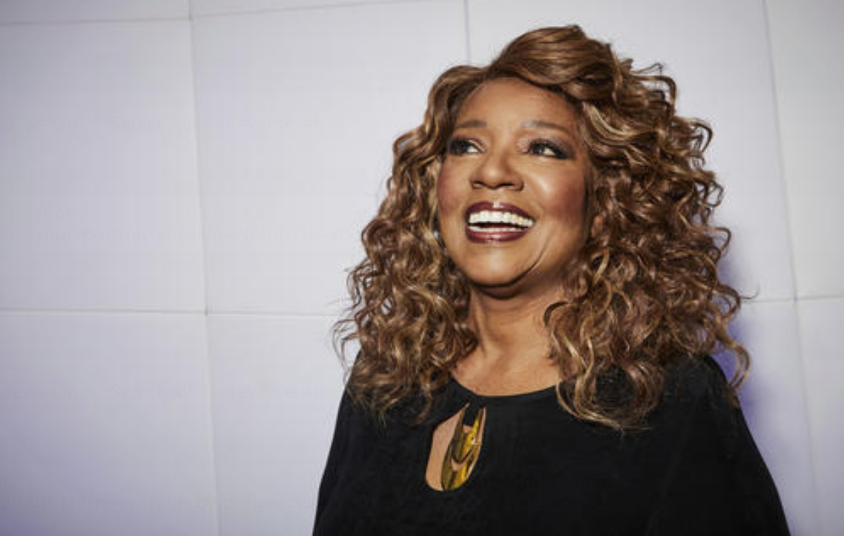 Esta foto del 18 de diciembre de 2019 muestra a la cantante Gloria Gaynor posando para un retrato en Nueva York. Gaynor, quien tuvo el icónico éxito discográfico "I Will Survive" en 1980, está nominada a los premios Grammy por el mejor álbum de gospel de raíz por "Testimonio" y la mejor actuación de gospel por "Hablar de Jesús". (Foto de Matt Licari/Invisión/AP)