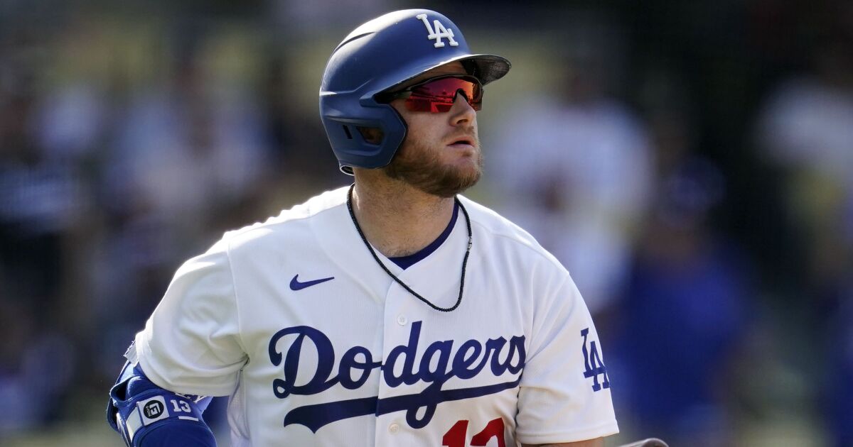 Dodgers players have mixed opinions about 2023 MLB rule changes
