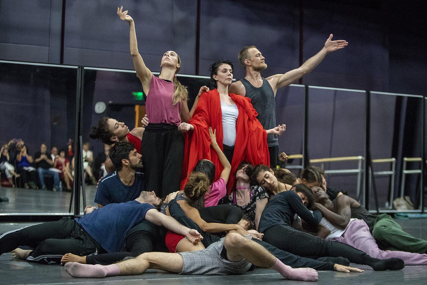 Photo Gallery: rehearsal for Isadora at the Segerstrom Center for the Arts