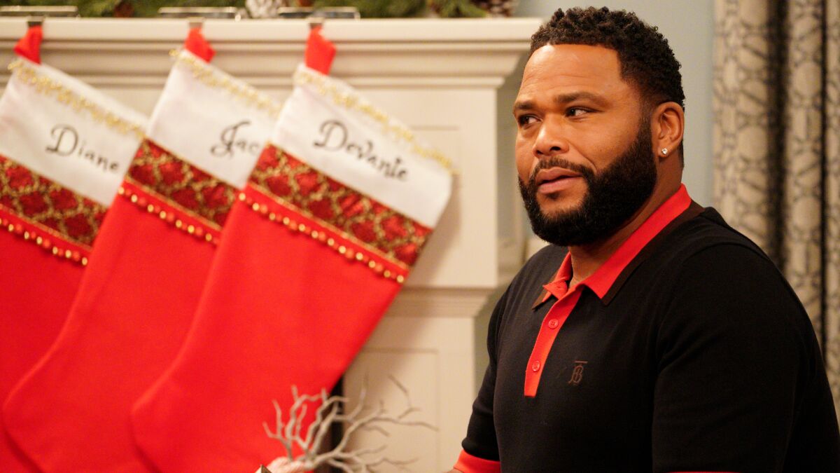 Anthony Anderson in a holiday episode of the family comedy "black-ish" on ABC.
