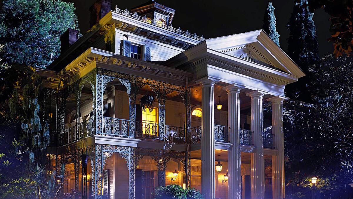 Disneyland's Haunted Mansion