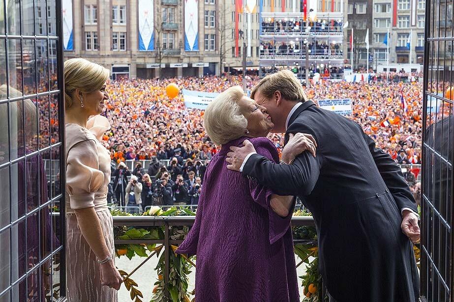 Royal inauguration
