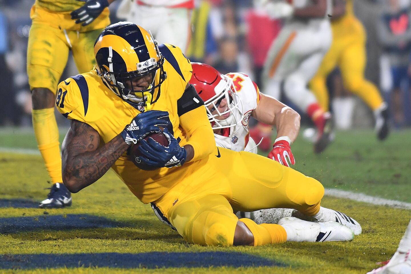 Rams outduel Chiefs 54-51 in offensive extravaganza, Raiders/NFL