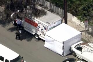 According to KTLA, olice are investigating the gruesome discovery of a body inside a stolen U-Haul truck in Los Angeles’ Mid City neighborhood on Thursday. Officers responded to the 2400 block of South Redondo Boulevard, just north of the 10 Freeway, shortly before 11 a.m., according to the Los Angeles Police Department.