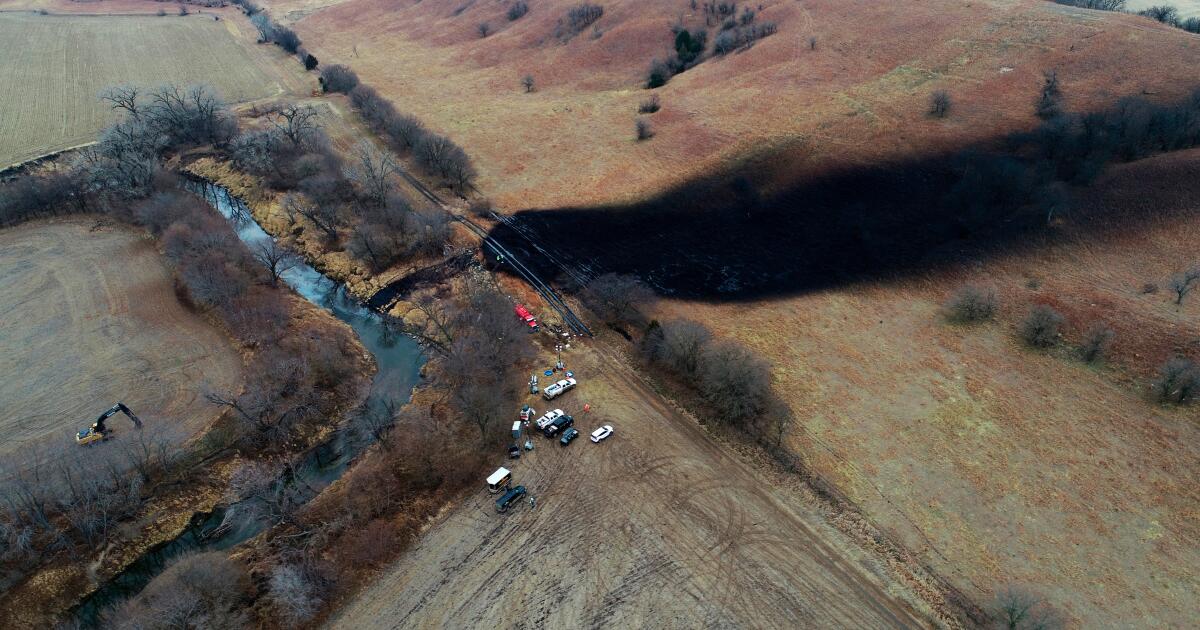 L’exploitant du pipeline Keystone devra payer 27 millions de dollars pour une marée noire