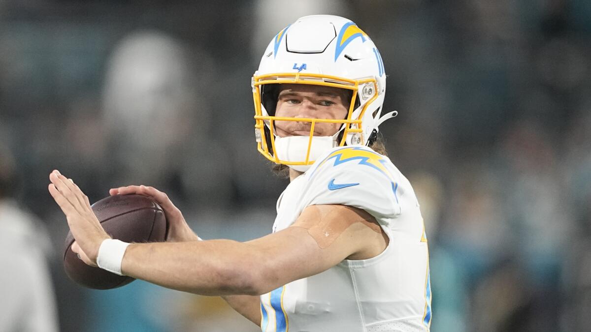 Justin Herbert-Chargers extension makes QB highest paid in NFL