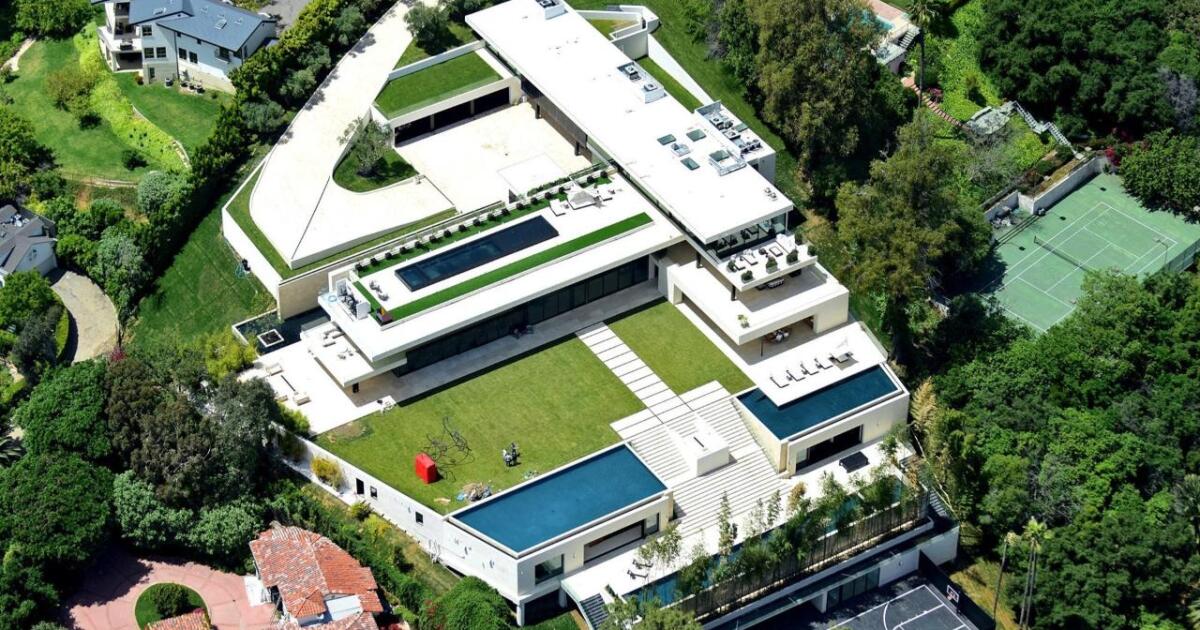 Jay Z And Beyonce Headline L A S Most Expensive Home Sales Of 17 Los Angeles Times Jay Z And Beyonce Headline L A S Most Expensive Home Sales Of 17 Los Angeles Times