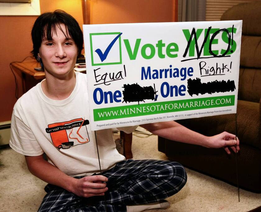 slidbane Perennial Nedrustning Catholic teen's gay marriage stance unsettles Minnesota town - Los Angeles  Times