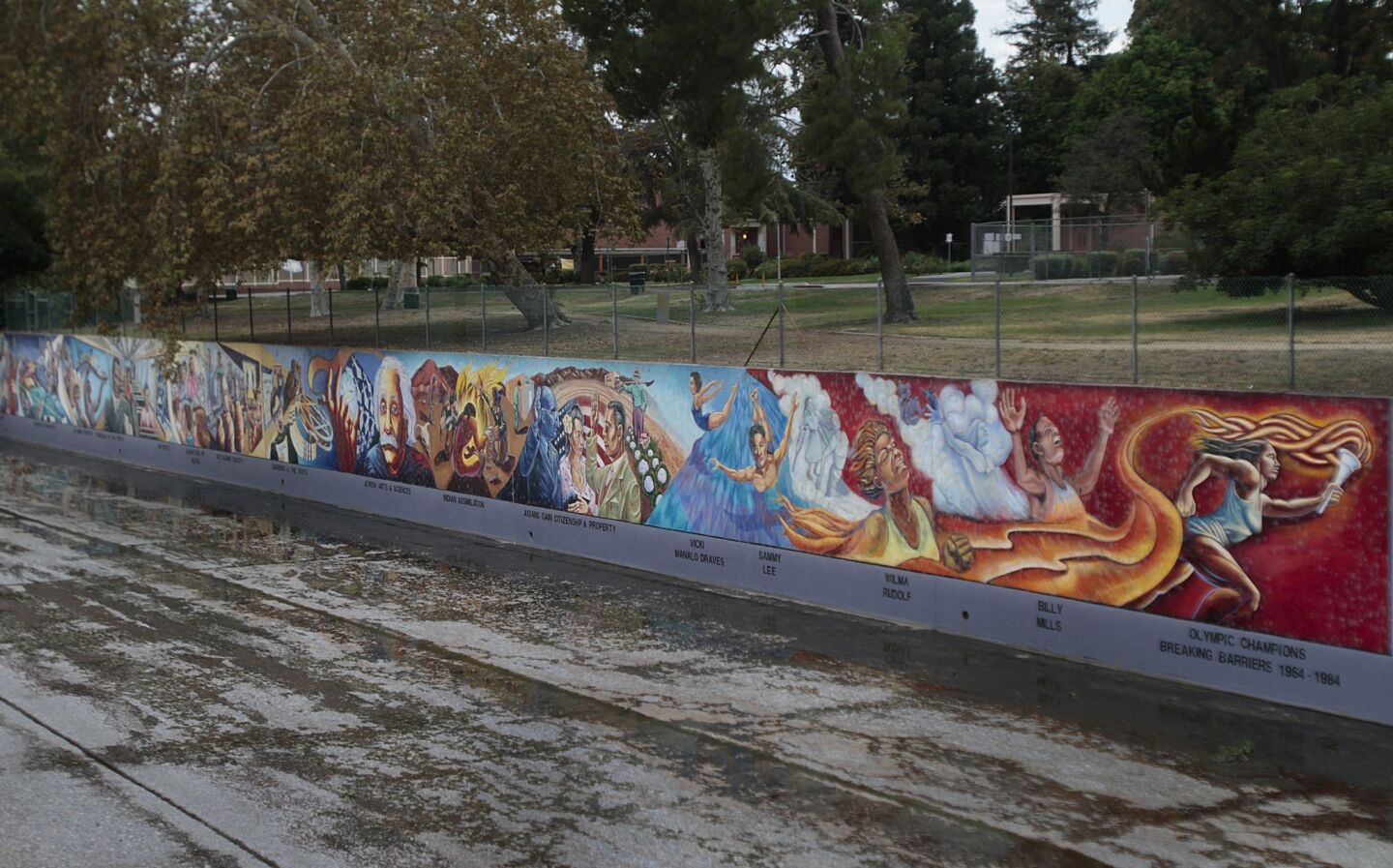 A portion of the walk features "The Great Wall of Los Angeles," a public art project that is 0.6 miles long.