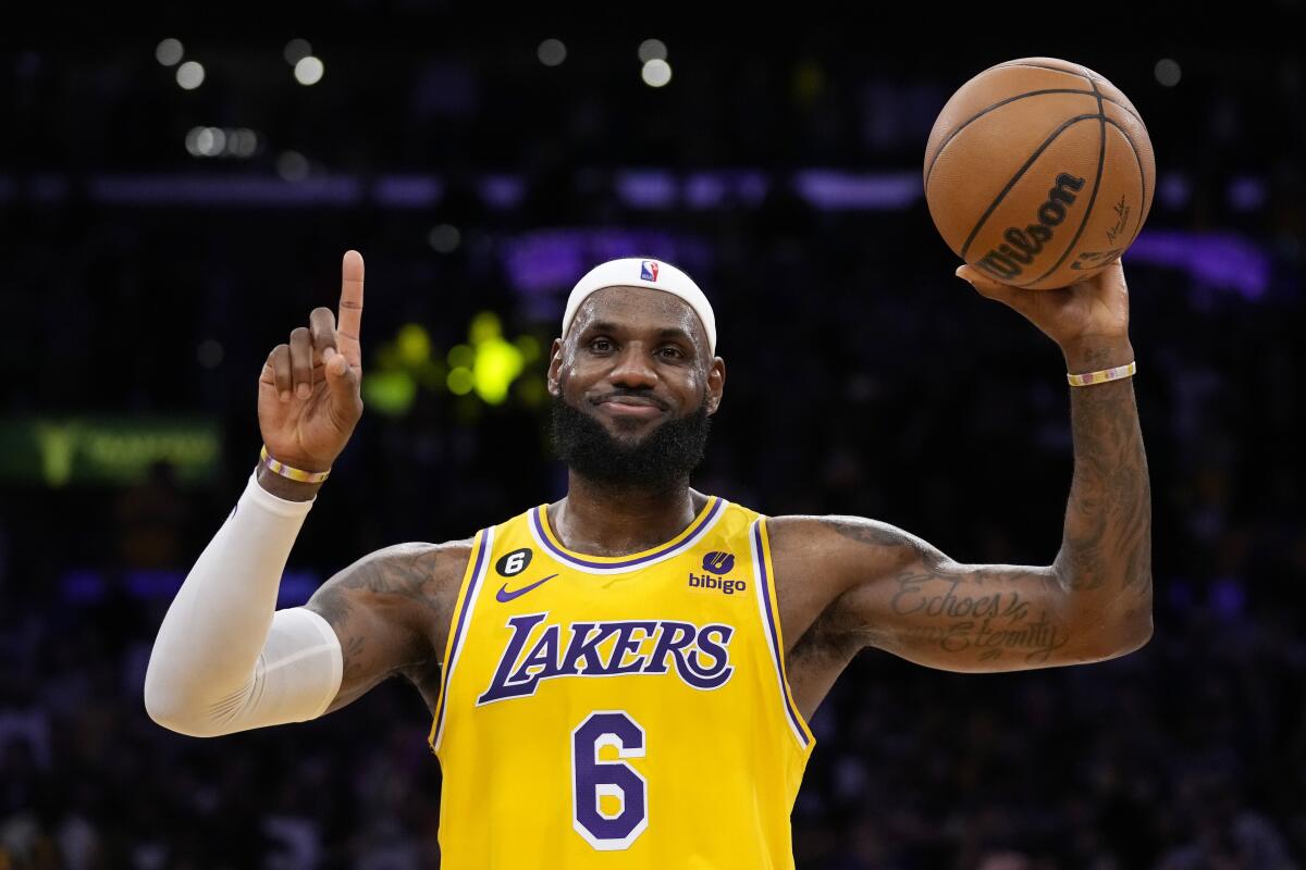 LeBron James reveals big secret at NBA All-Star Game: How much