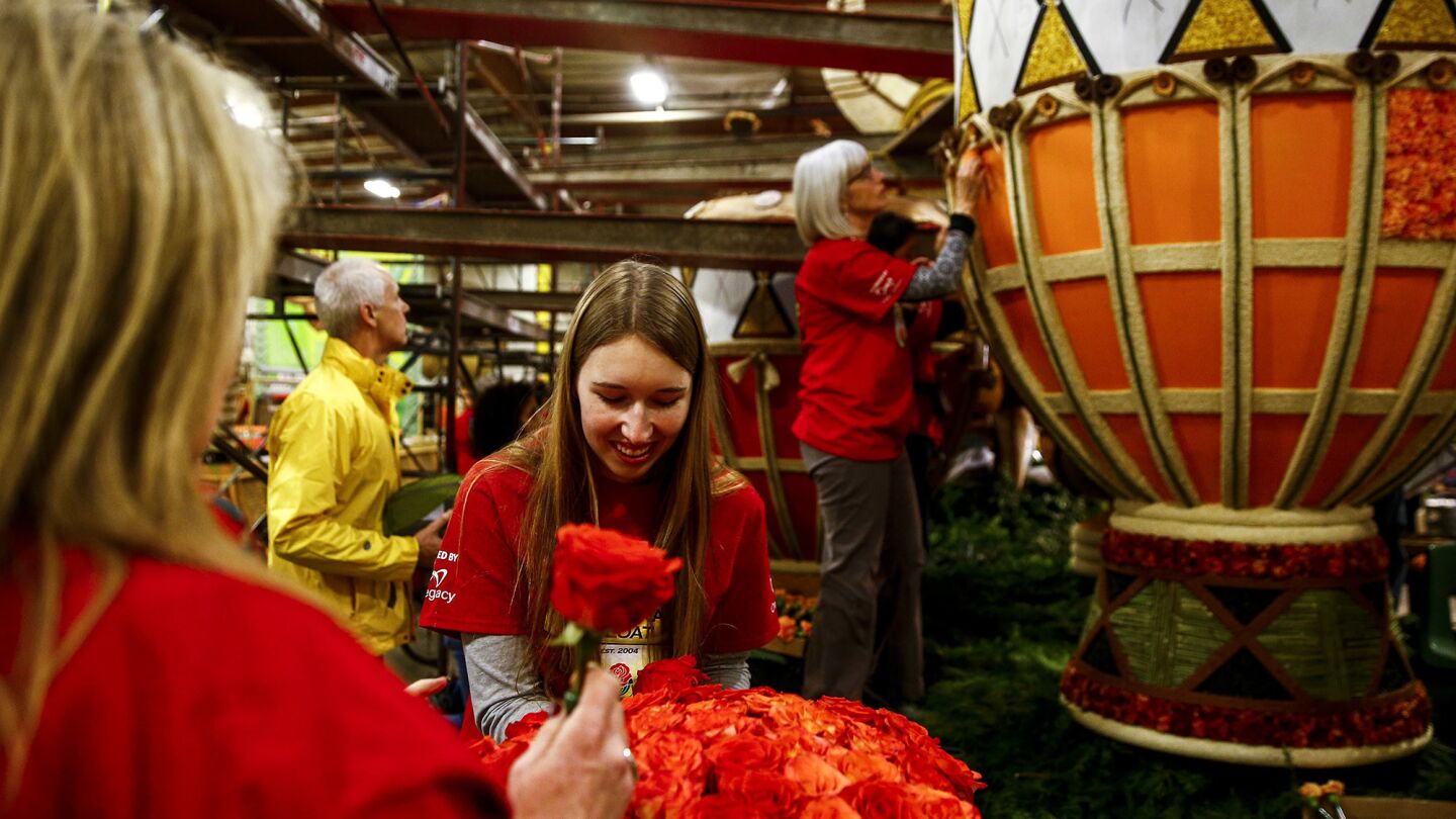 Countdown to the 2019 Rose Parade