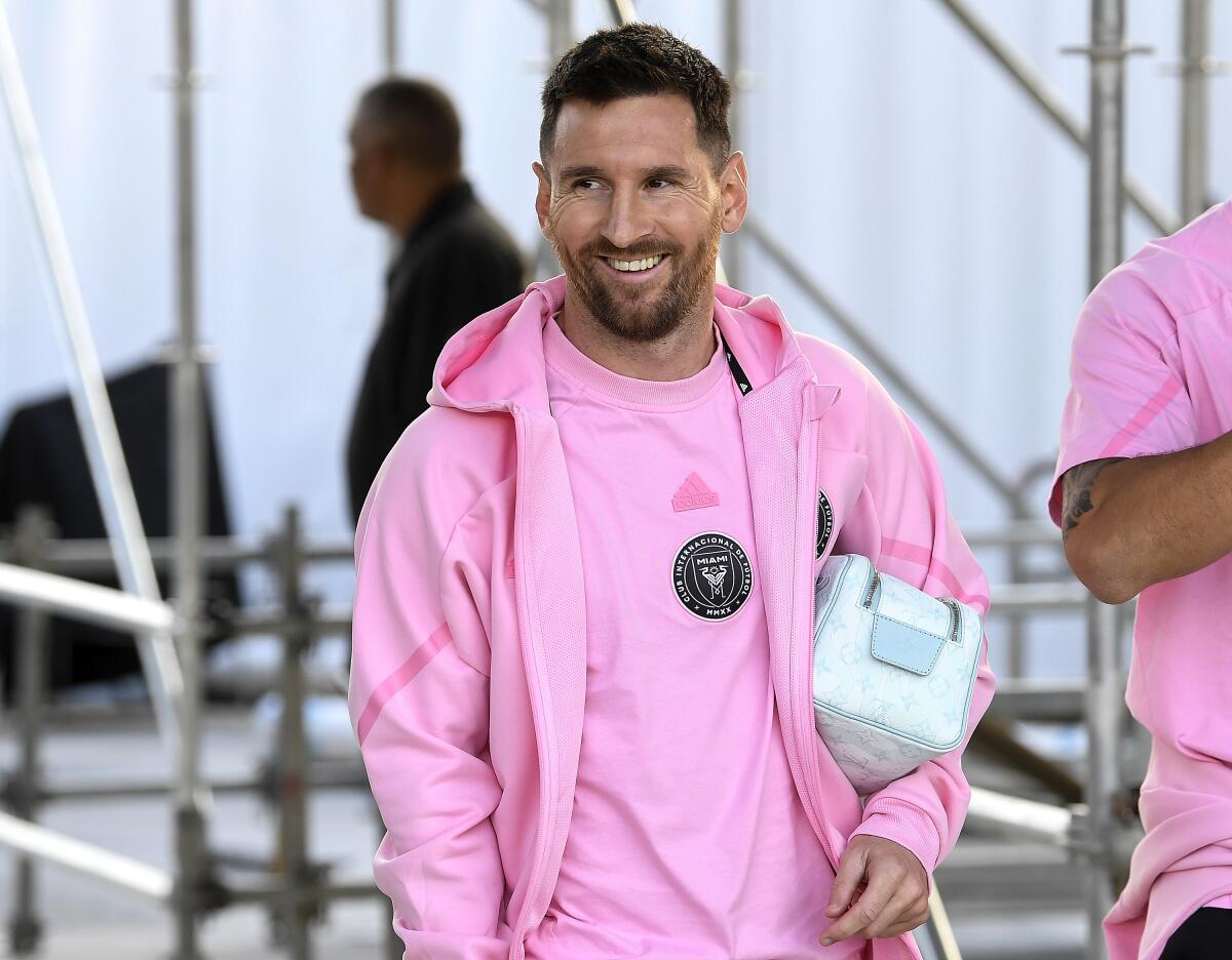 Messi vuelve a entrenar, pero sigue en duda para enfrentar a Monterrey en CONCACAF
