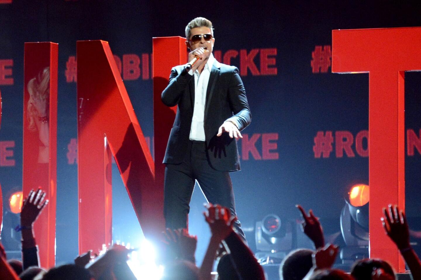Robin Thicke's 'Blurred Lines' breaks record for highest radio audience