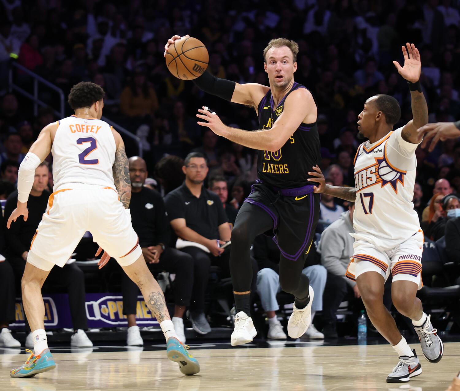 'He does so many more things.' How Luke Kennard became the Lakers' emergency point guard